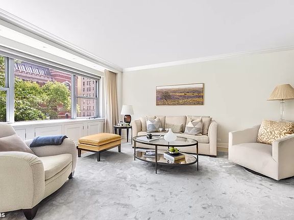 4th image of 650 Park Ave APT 4E