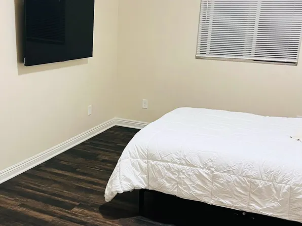 (undisclosed Address), Los Angeles, CA 90061