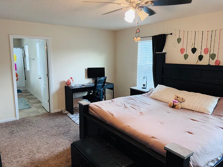 2209 Marla Creek Dr — Photo 4
