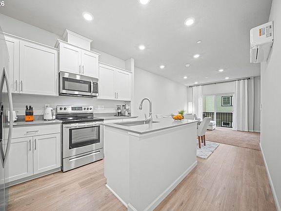 4th image of 12043 SE High Creek Rd #E