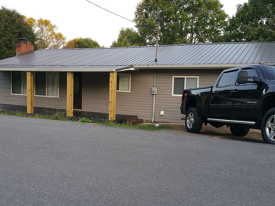 1st image of 553 Baines Ave