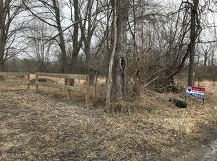 24081 O Dr N, Albion, MI 49224