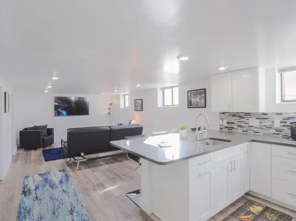 (undisclosed Address), Denver, CO 80211