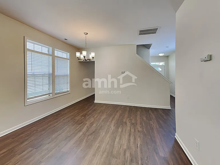 11234 Heritage Green Dr — Photo 5