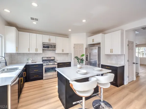 6741 Yellowhammer Pl, North Las Vegas, NV 89084