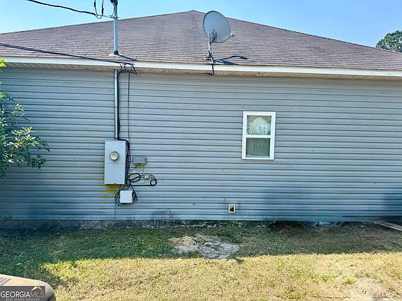 2nd image of 2010 Cottonwood St