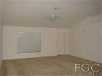 4th image of 916 Anaconda Ave S