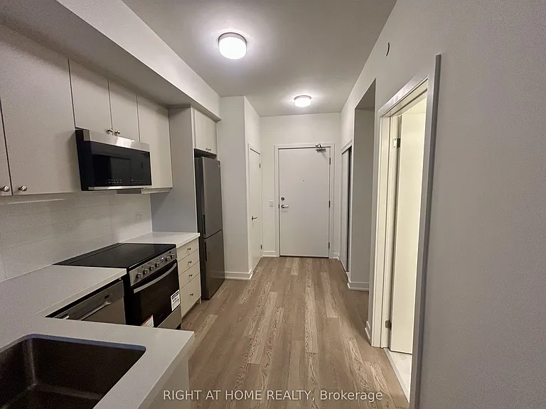 51 Clarington Blvd #820 — Photo 3