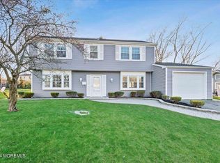 79 Avondale Ln, Aberdeen, NJ 07747
