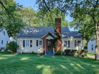 5617 Granada Ln, Mission, KS, 66205