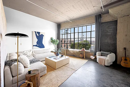 1855 Industrial St Photo 1