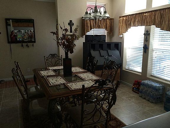 2nd image of 174 Dogwood Dr