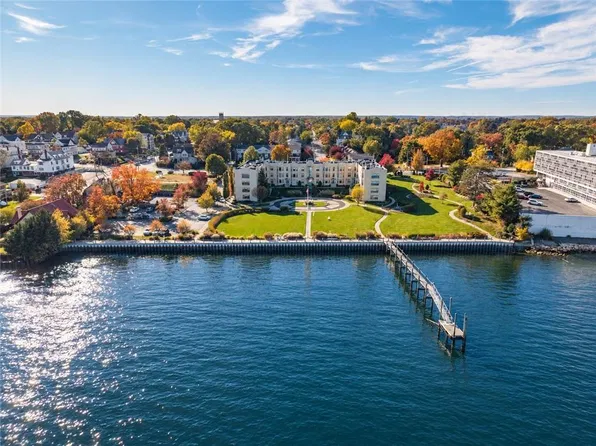 1180 Narragansett Blvd APT F5, Cranston, RI 02905