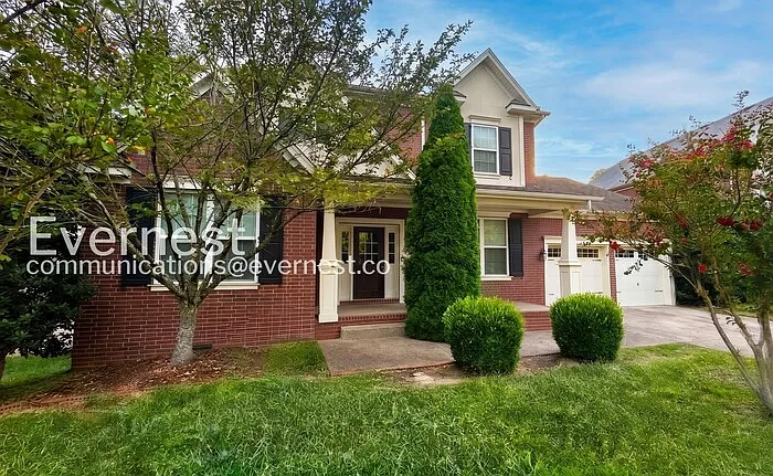 1237 Broadgate Dr
