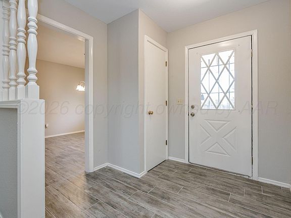 2nd image of 6000 Hampton Dr