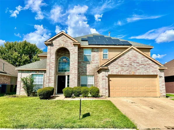 405 Milton Dr, Arlington, TX 76002