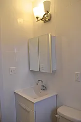 Rented by R New York