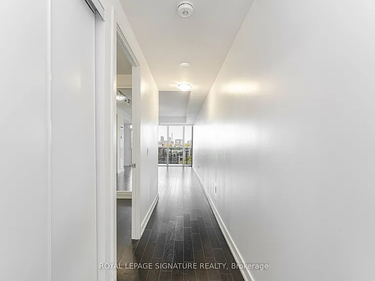 330 Richmond St W #811 — Photo 3