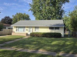 1944 Crest Rd, Beloit, WI 53511