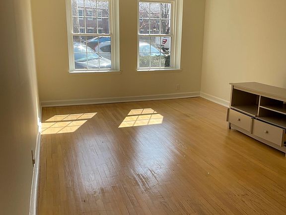 4th image of 4817 31st St S APT A2