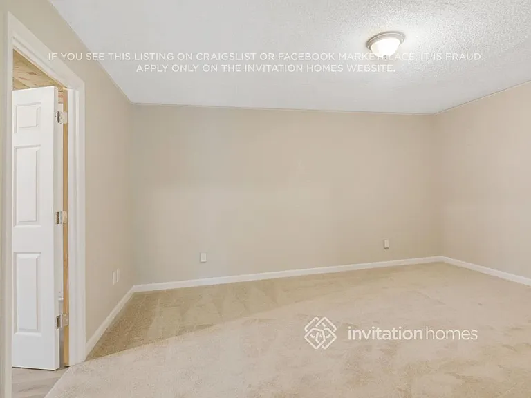206 Park Ave — Photo 11
