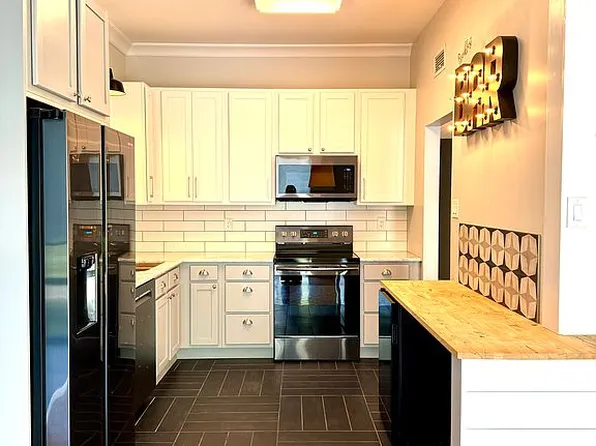 1400 Kenesaw Ave APT 13L, Knoxville, TN 37919