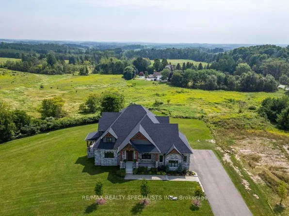 31 Ferrara Dr, Caledon, ON L7E 3P4