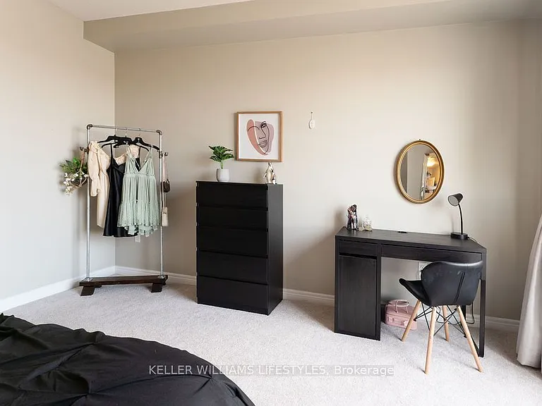 330 Ridout St N #804 — Photo 10
