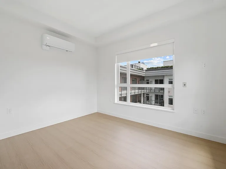 82 1st St #62X — Photo 17