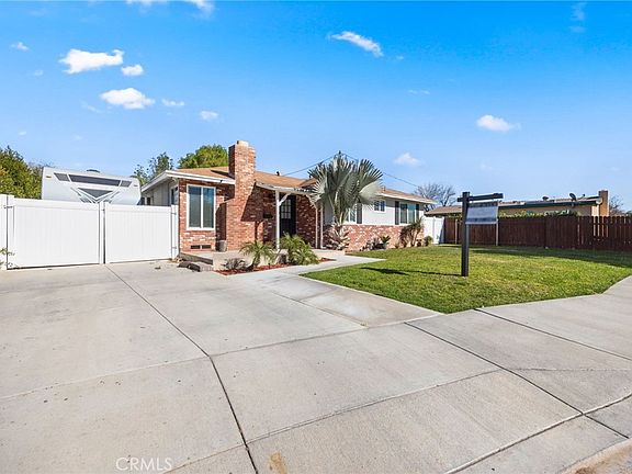 3rd image of 5279 Appleton St