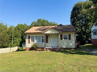 607 Martha Pl, High Point, NC 27263