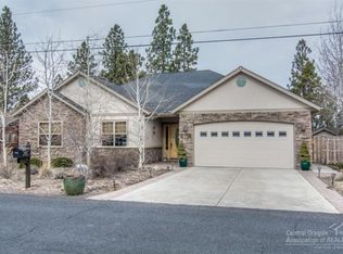 60671 River Bend Dr, Bend, OR 97702