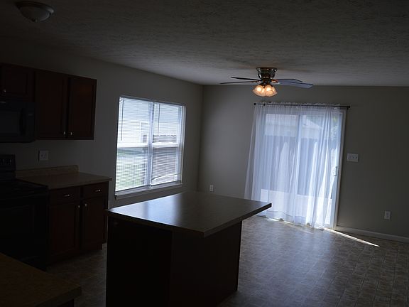 5th image of 12697 Brady Ln