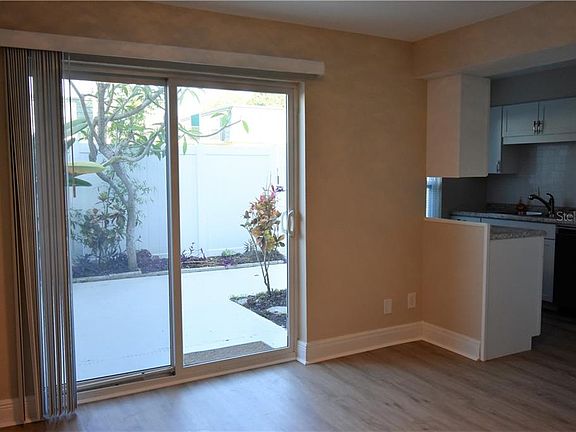 4th image of 1799 N Highland Ave #51