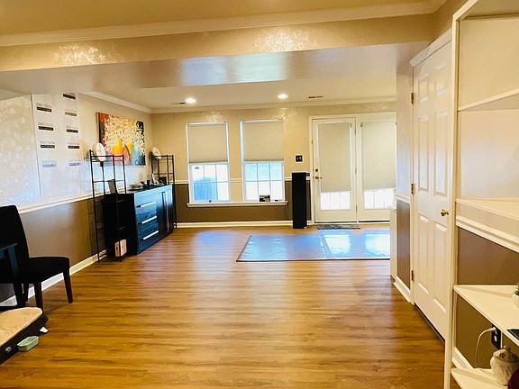 5th image of 128 Lullwater Way