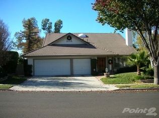 689 Azure Hills Dr, Simi Valley, CA 93065