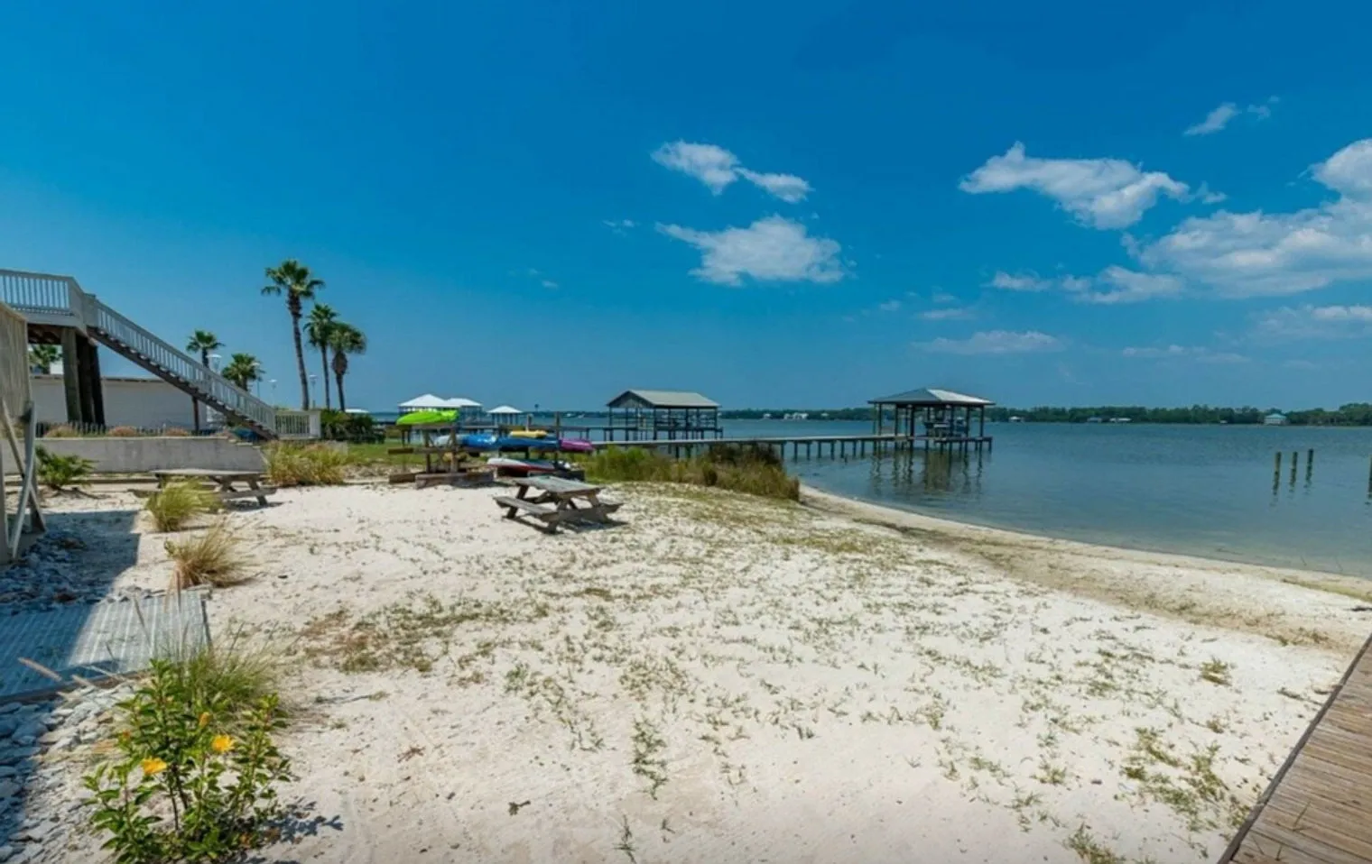 1 bed, 2.0 bath, 667 sqft, $3,240 — Photo 4