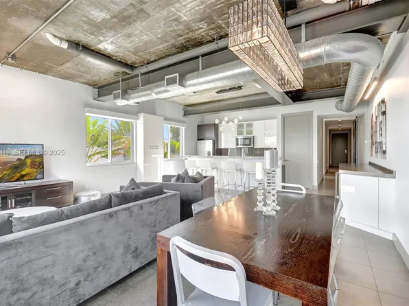 110 SE 2nd St APT 203, Delray Beach, FL 33444