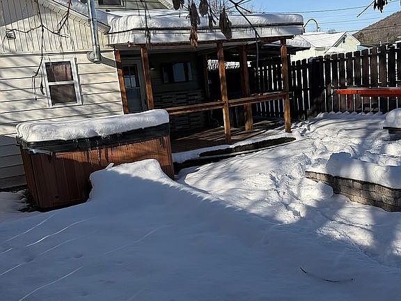 5th image of 12 N Bennett St