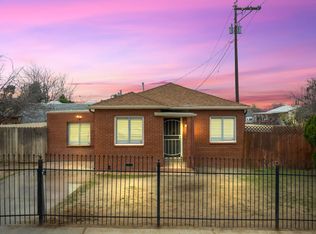 927 Bernard St, Bakersfield, CA 93305