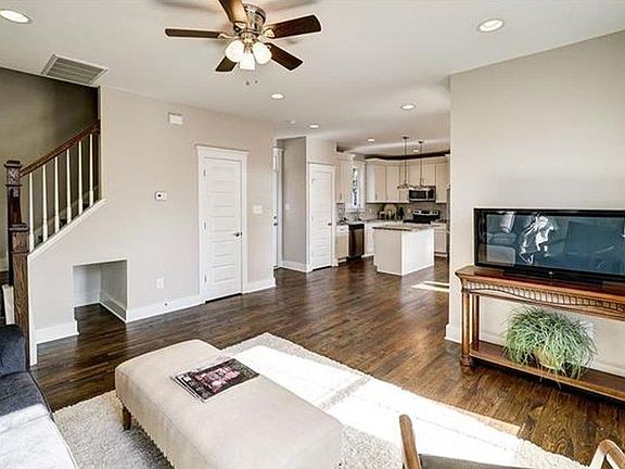5th image of 2616 O St