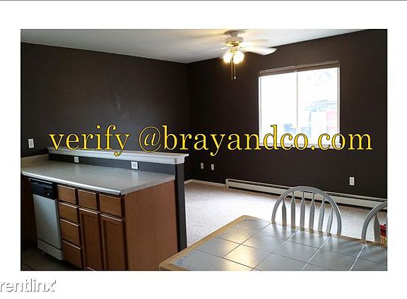1155 East Carolina #2-wm-kitchen