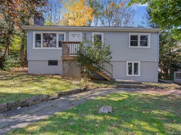 19 Sylvan Drive, Ridgefield, CT 06877