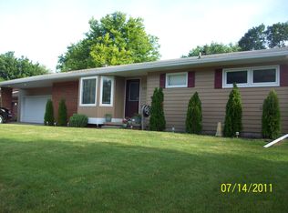 6642 Picketts Way, Lansing, MI 48917