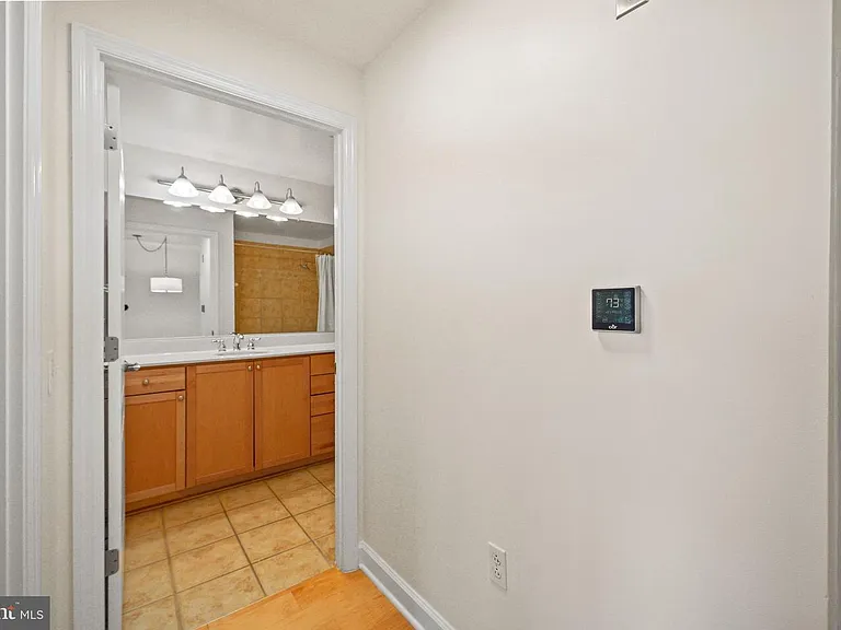 1441 Rhode Is #808 — Photo 22