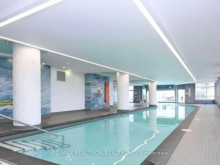 9199 Yonge St #416 — Photo 13