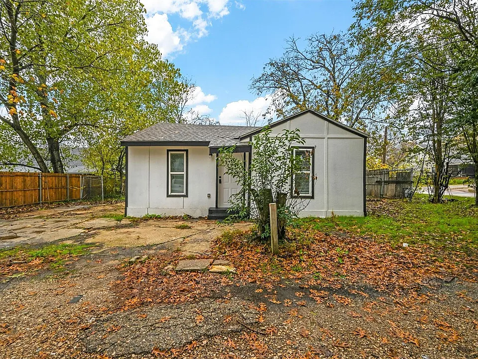 105 Short St