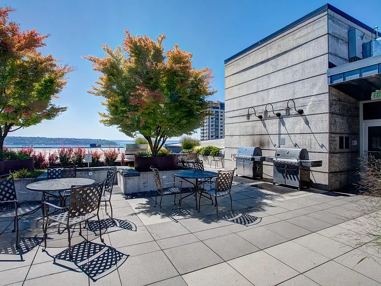 Rooftop Deck