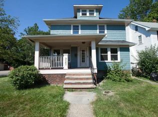 3241 Meadowbrook Blvd, Cleveland Heights, OH 44118