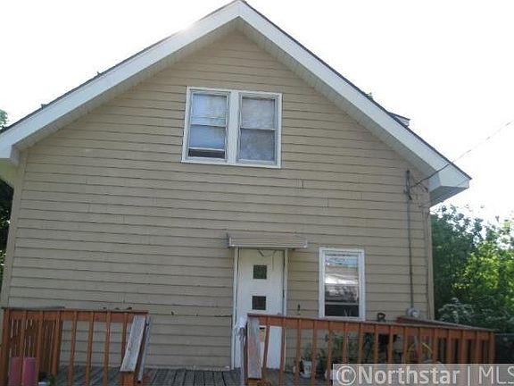 3rd image of 1262 Woodbridge St